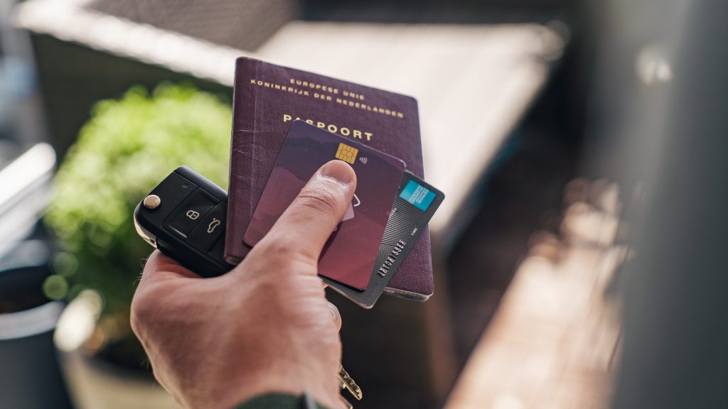 passeport oublié dans véhicule mis à la casse